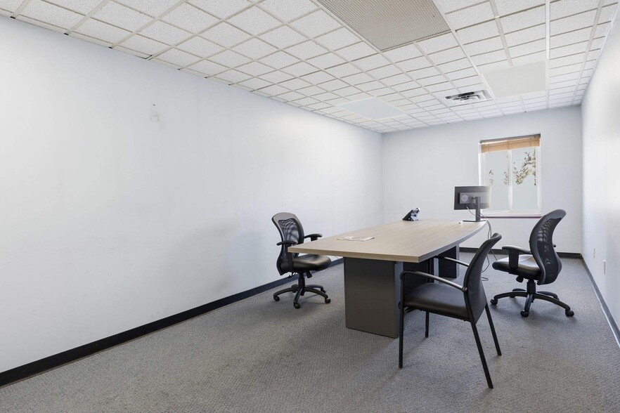 More Photos Of 6800 W Henrietta Rd, Rush Warehouse For Lease