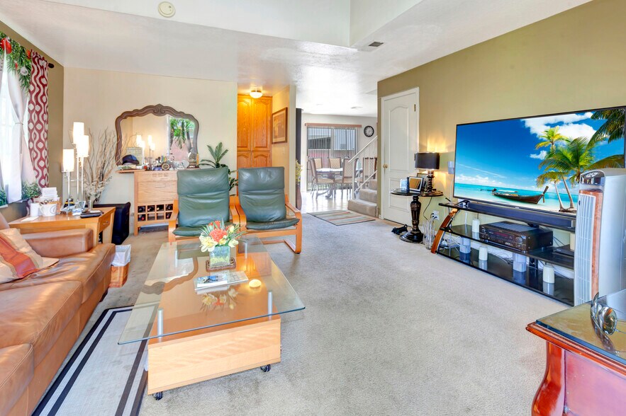 More Photos Of 12731 Barlin Ave, Downey Apartments For Sale
