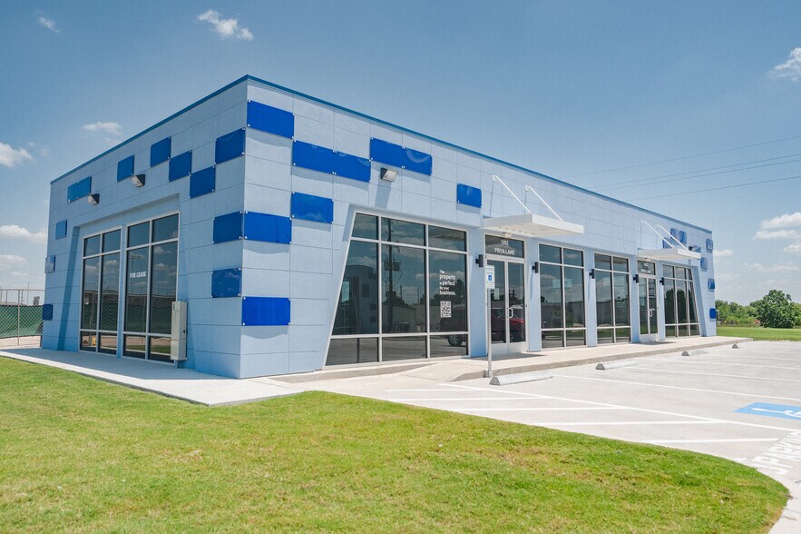 More Photos Of 31390 FM 2920, Waller Office For Lease