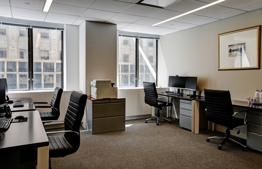 More Photos Of 122 E 42nd St, New York Office For Lease
