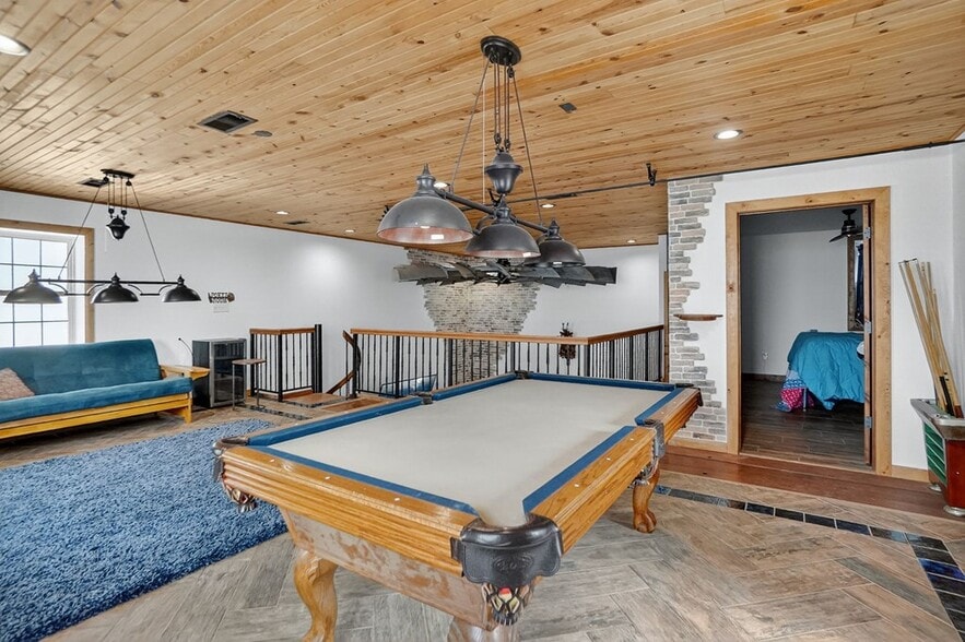 More Photos Of 4301 S County Road 1135, Midland Specialty For Sale