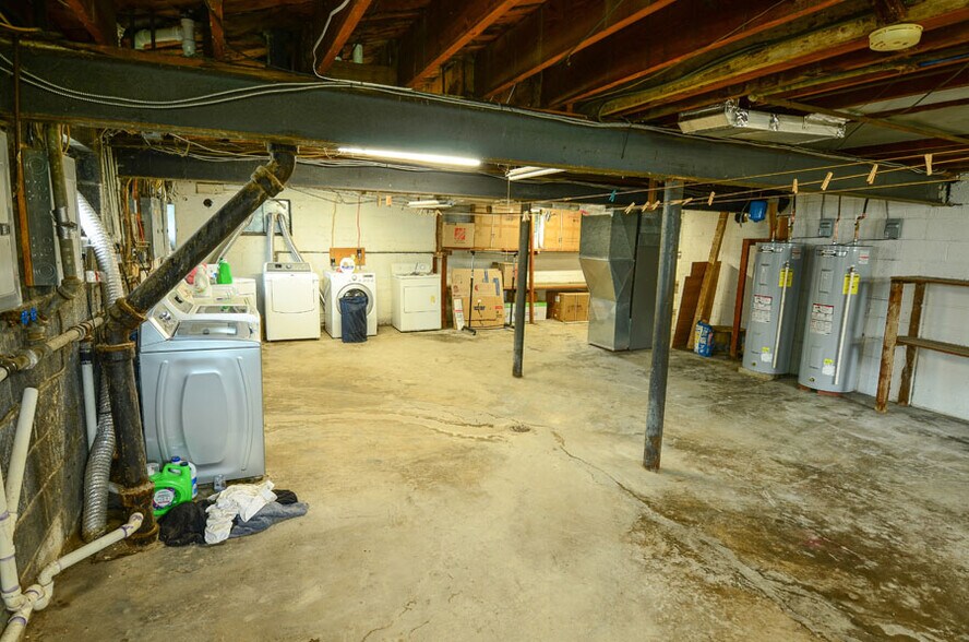 More Photos Of 211 4th Ave, South Charleston Apartments For Sale