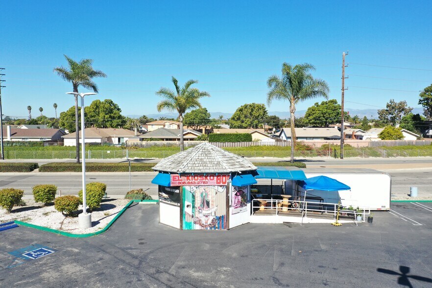 More Photos Of 4833-4917 S Rose Ave, Oxnard Supermarket For Sale