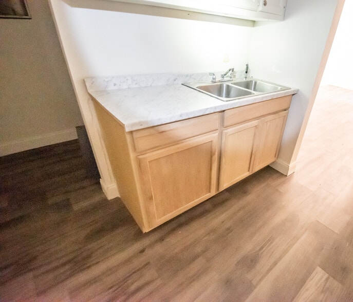 More Photos Of 3425 Martin Ave, Greensboro Apartments For Sale