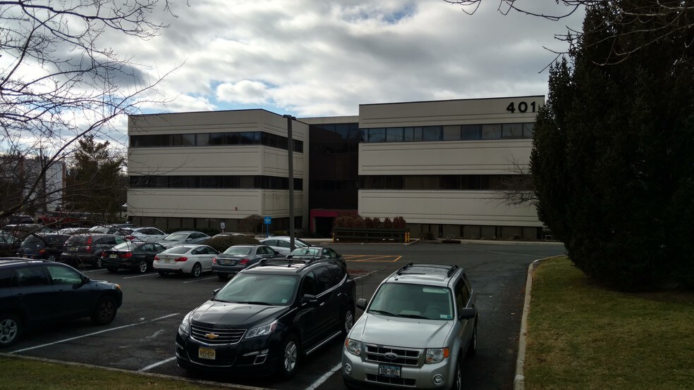 401 Hamburg Turnpike, Wayne, NJ 07470 Medical Office For Lease