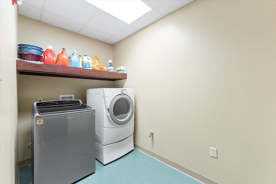 More Photos Of 1146 N New Hope Rd, Gastonia Medical For Lease