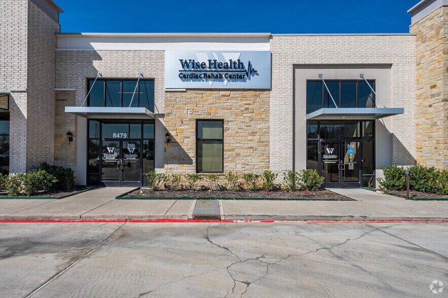 More Photos Of 8479 Davis Blvd, North Richland Hills Medical For Sale
