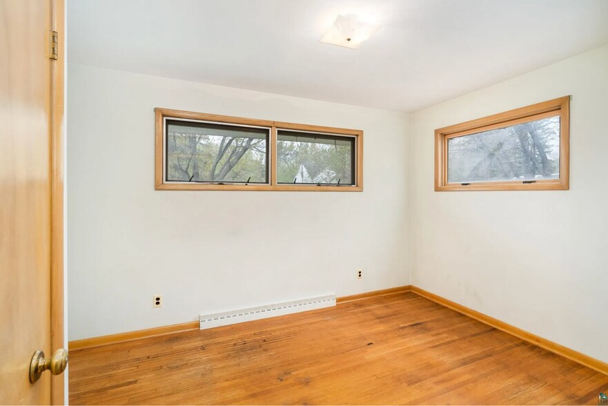 More Photos Of 411 Anderson Rd, Duluth Land For Sale