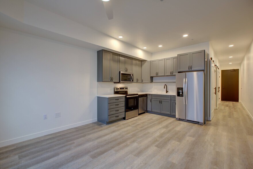 More Photos Of 1775 S Pearl St, Denver Apartments For Sale