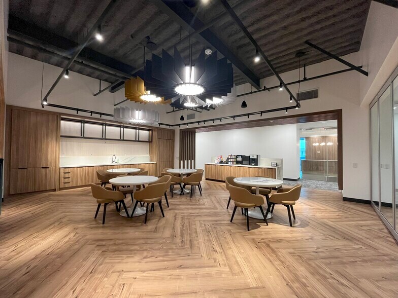 More Photos Of 58 S River Dr, Tempe Office For Lease