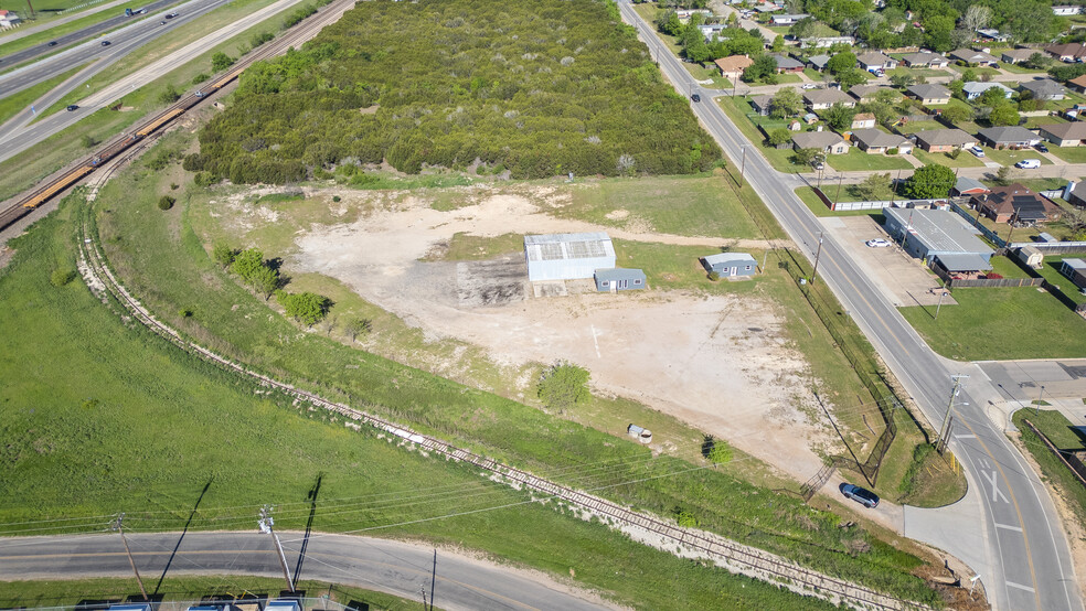 Primary Photo Of 1750 E Avenue H, Nolanville Warehouse For Sale