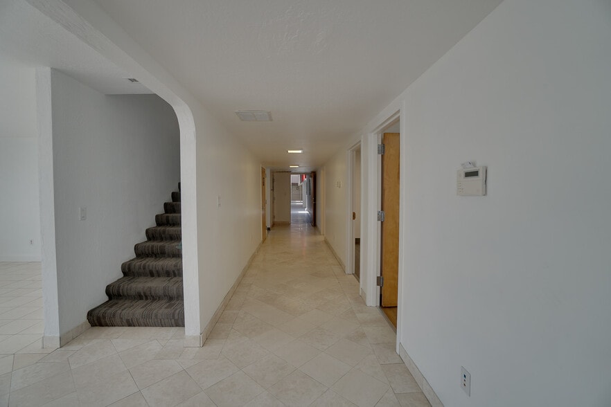 More Photos Of 2196 American Ave, Hayward Warehouse For Lease