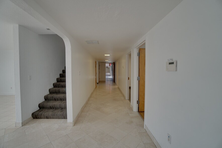 More Photos Of 2196 American Ave, Hayward Warehouse For Lease
