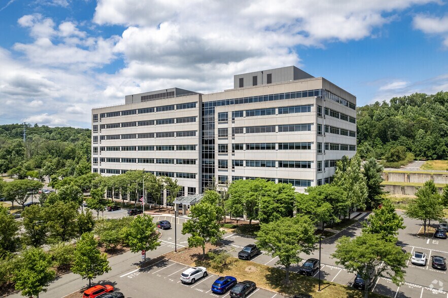Primary Photo Of 300 Connell Dr, Berkeley Heights Office Residential For Lease
