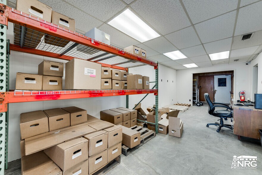 More Photos Of 130 E 52nd St, Odessa Industrial For Sale