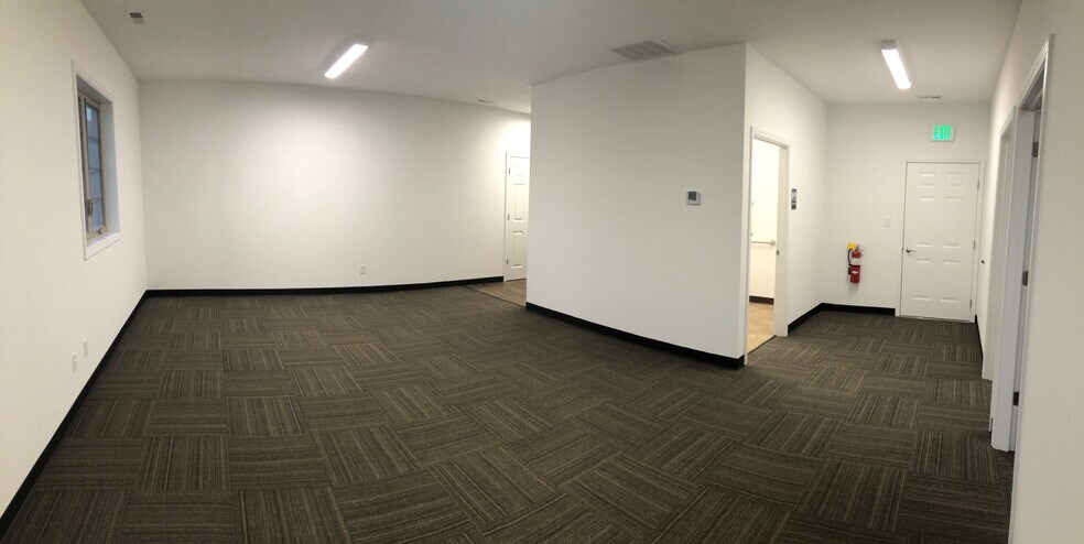 More Photos Of 10087 Raven Wood Dr, Saint John Light Manufacturing For Lease