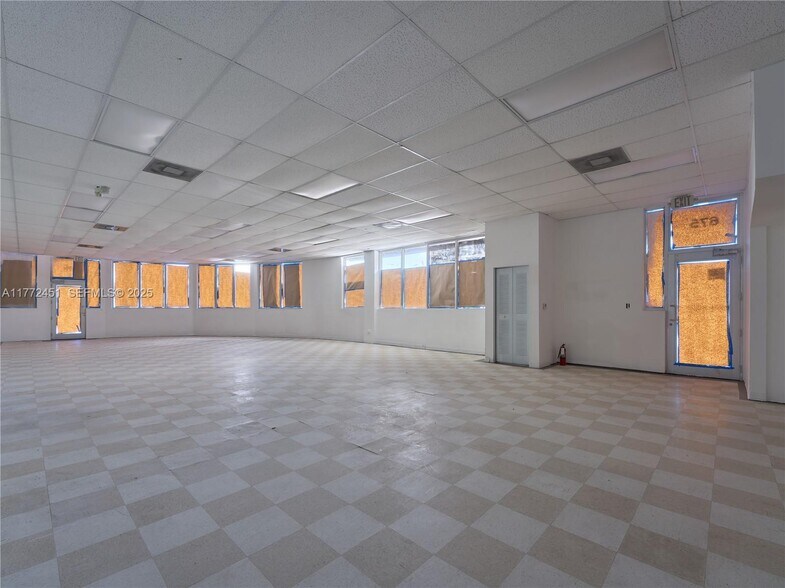More Photos Of 6211 NW 7th Ave, Miami General Retail For Lease