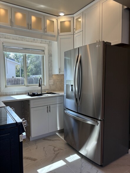 More Photos Of 1747 Oakdale Ave, Green Bay Apartments For Sale