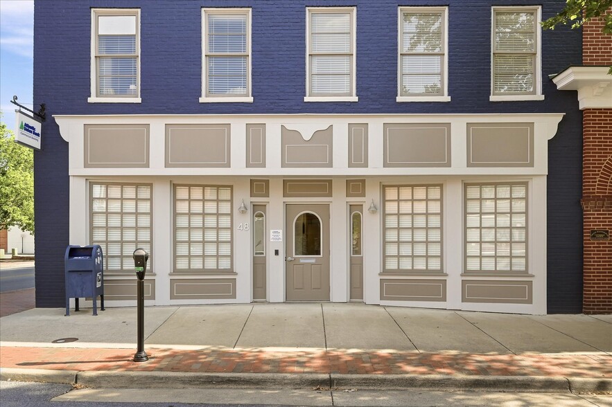 More Photos Of 48 W Boscawen St, Winchester Storefront Retail Office For Sale