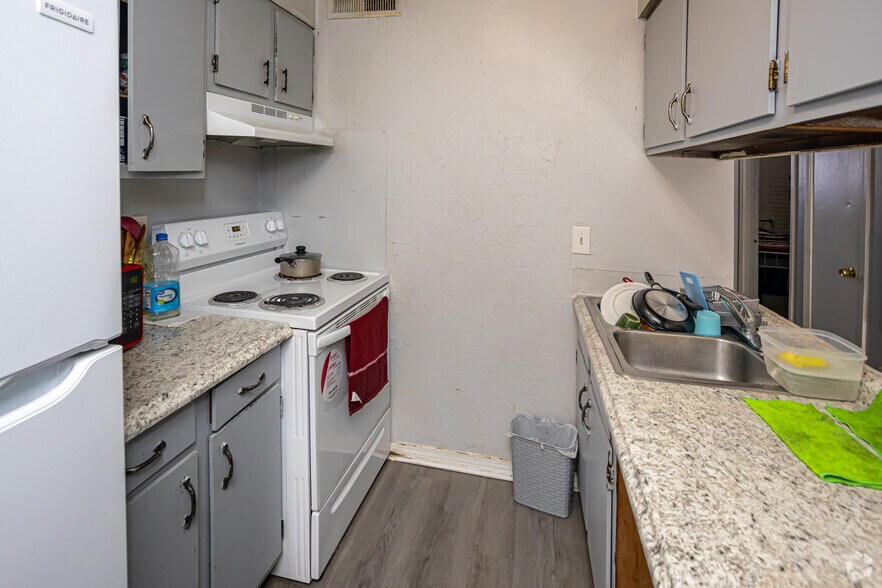 More Photos Of 4021 Hessmer Ave, Metairie Apartments For Sale