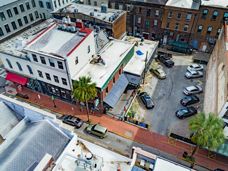 More Photos Of 111 W Congress St, Savannah Storefront Retail Office For Sale