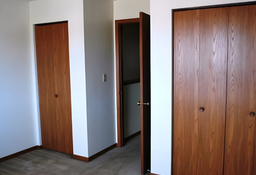 More Photos Of 1210 S Majestic View Pl, Sioux Falls Apartments For Sale