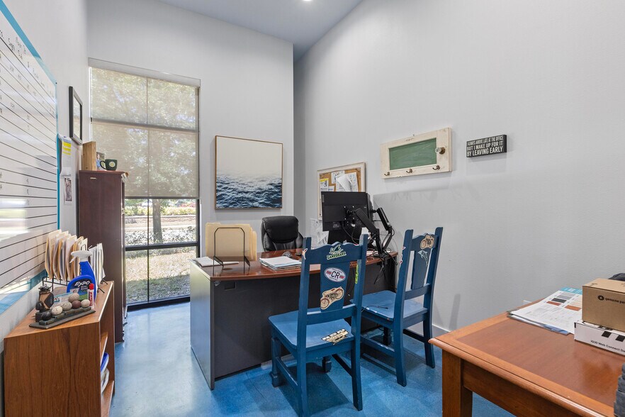 More Photos Of 960 International Pky, Lake Mary Medical For Sale