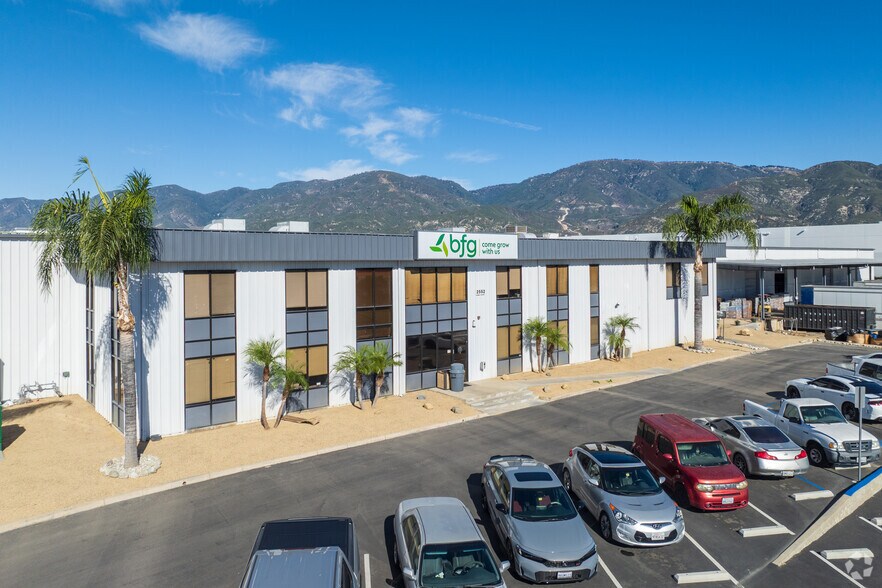Primary Photo Of 2552 W Shenandoah Way, San Bernardino Warehouse For Lease