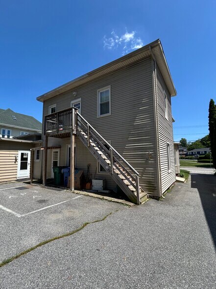 More Photos Of 239 Main St, Killingly Apartments For Sale