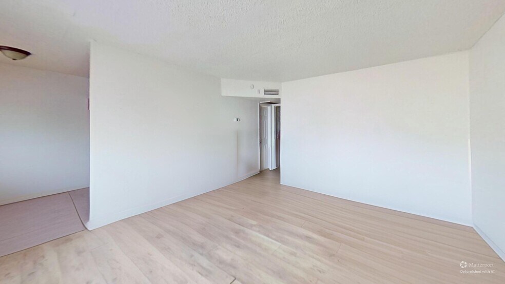 More Photos Of 2252 Ellis St, North Las Vegas Apartments For Sale