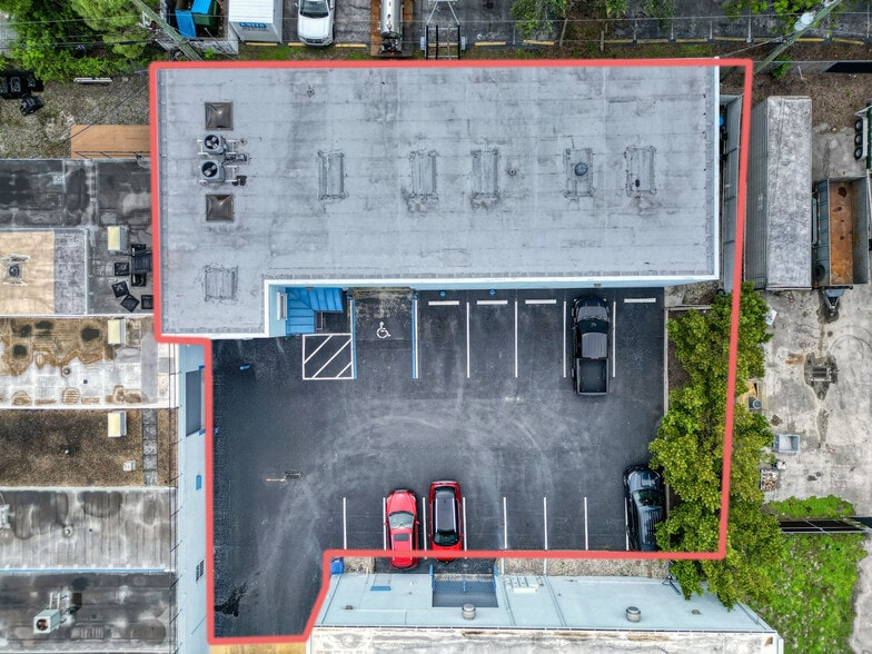 More Photos Of 1120 NW 54th St, Fort Lauderdale Warehouse For Lease