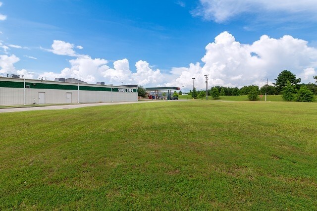 More Photos Of 1991 Martin Luther King, Jr Expy, Andalusia Land For Sale