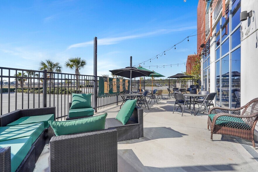 More Photos Of 110 Towne Center Dr, Pooler Restaurant For Sale