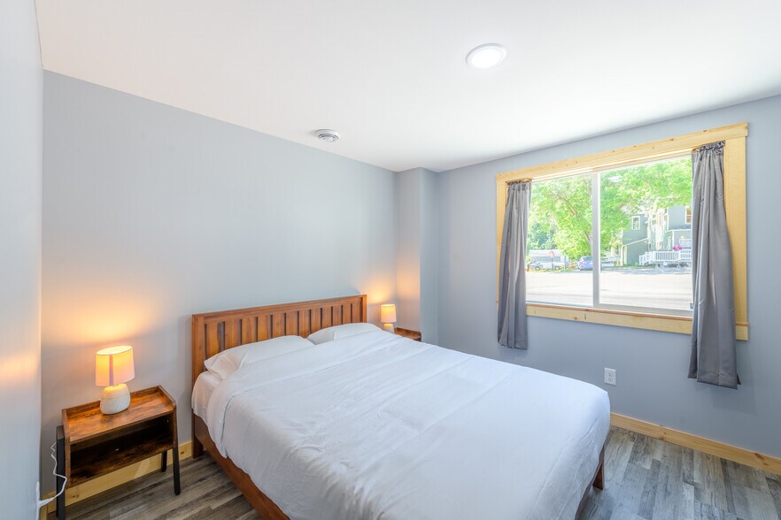 More Photos Of 26370 County 7 Blvd, Welch Apartments For Sale