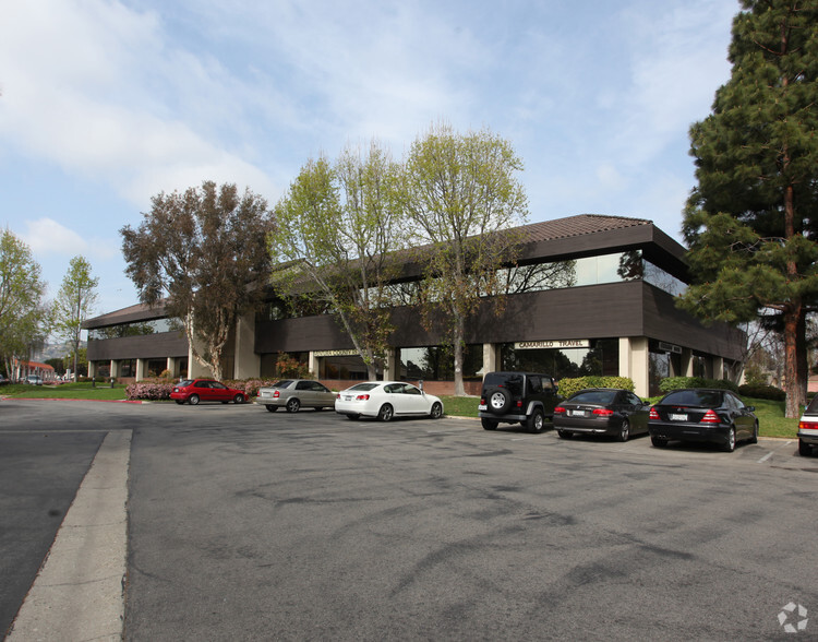 Primary Photo Of 2310 E Ponderosa Dr, Camarillo Office For Lease