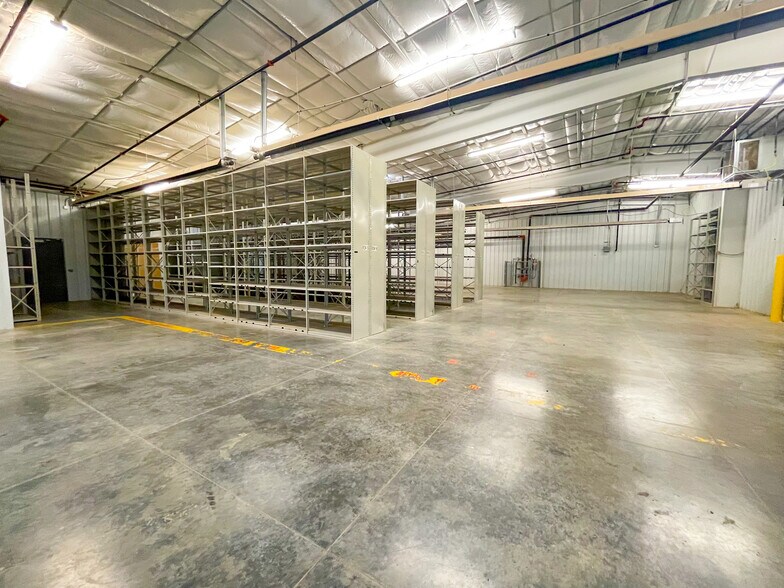 More Photos Of 2625 Co 180 rd, Garden City Manufacturing For Sale