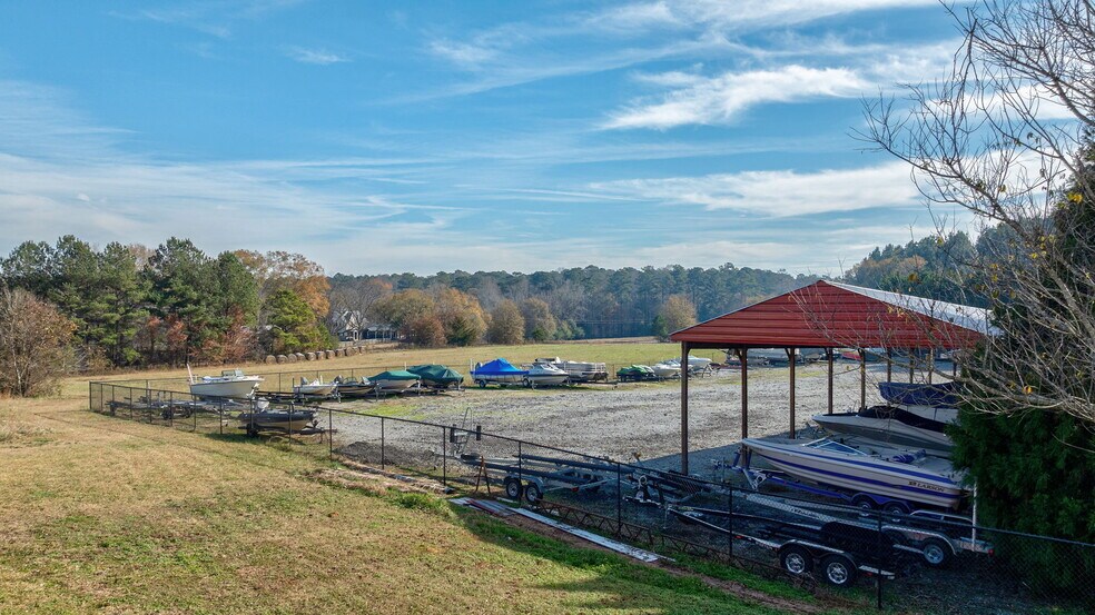 More Photos Of 1020 Blue Springs Rd, Buckhead Parking Lot For Sale