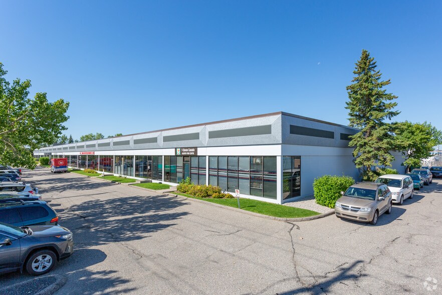 More Photos Of 6015-6041 4 St SE, Calgary Warehouse For Lease