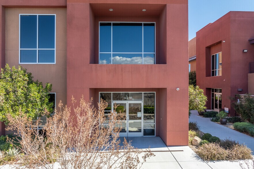 More Photos Of 6960 Smoke Ranch Rd, Las Vegas Medical For Lease