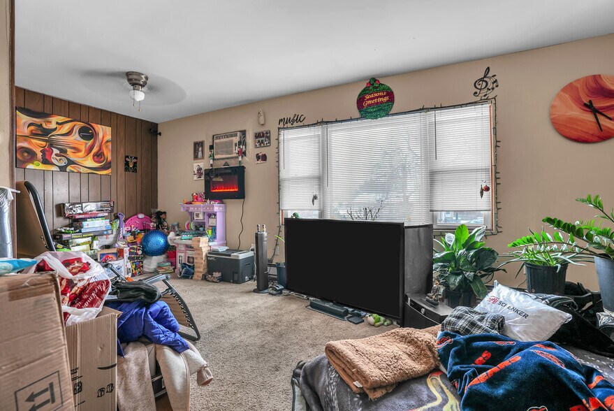 More Photos Of 6922 Columbia ave, Hammond Multifamily For Sale