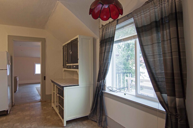 More Photos Of 10531 Dakota, Hayward Flex For Sale