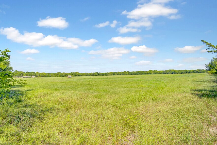 More Photos Of 7317 2nd, Hitchcock Land For Sale