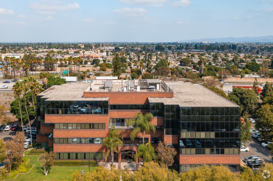 More Photos Of 17100 Pioneer Blvd, Artesia Office For Lease