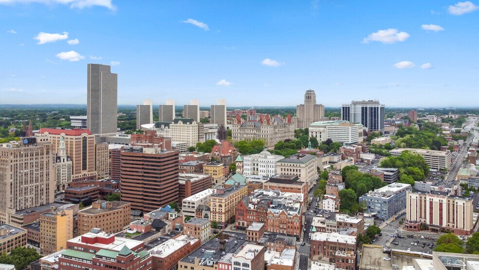 More Photos Of 76 N Pearl St, Albany Apartments For Lease