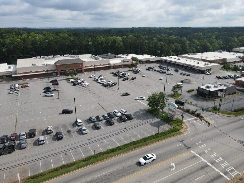 More Photos Of 139 Commerce Ave, Lagrange Unknown For Lease