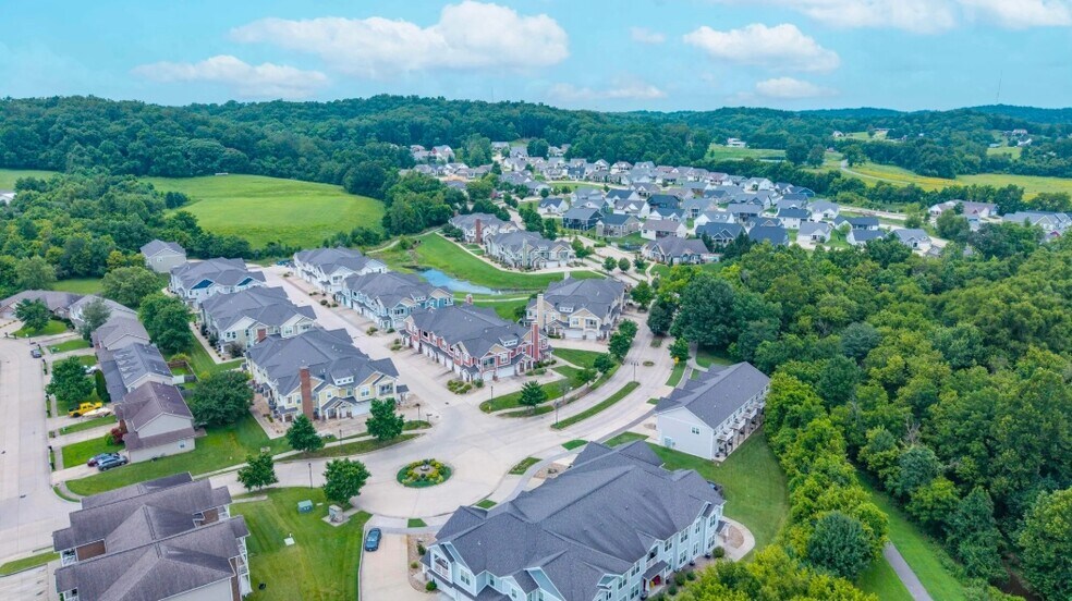 More Photos Of 2020 Walden Blvd, Cape Girardeau Apartments For Sale