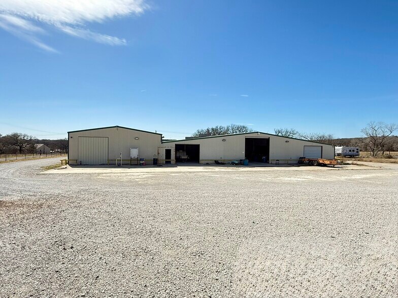 More Photos Of 5092 W Highway 199, Springtown Warehouse For Sale