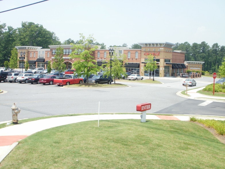 More Photos Of Peachtree Industrial Blvd @ Moore Road, Suwanee Unknown For Lease