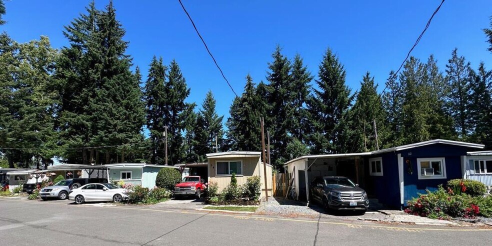 More Photos Of 6208 202nd St SW, Lynnwood Manufactured Housing Mobile Home Park For Sale