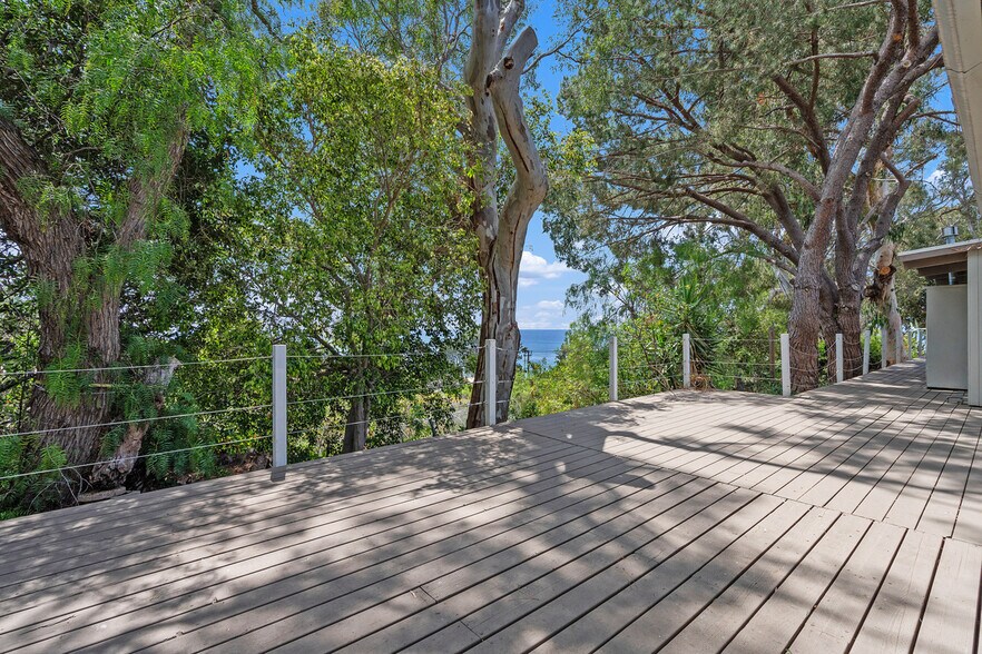 More Photos Of 27353 1/2 Pacific Coast Hwy, Malibu Apartments For Sale